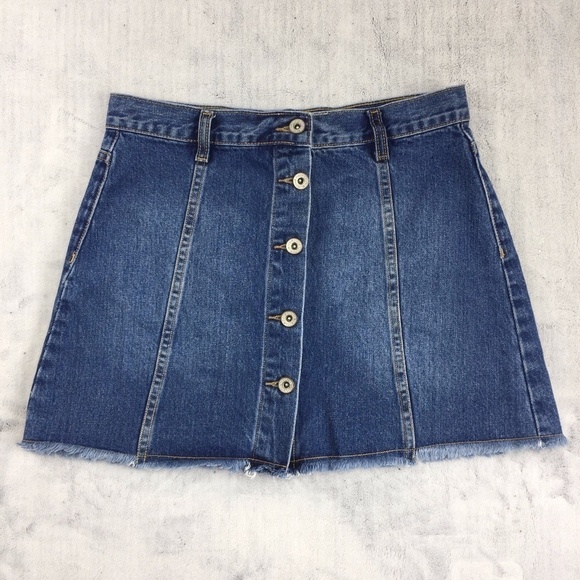 Forever 21 Denim Mini Skirt Womens 28 Button Front Raw Hem Cotton Jean Skirt - Picture 1 of 6